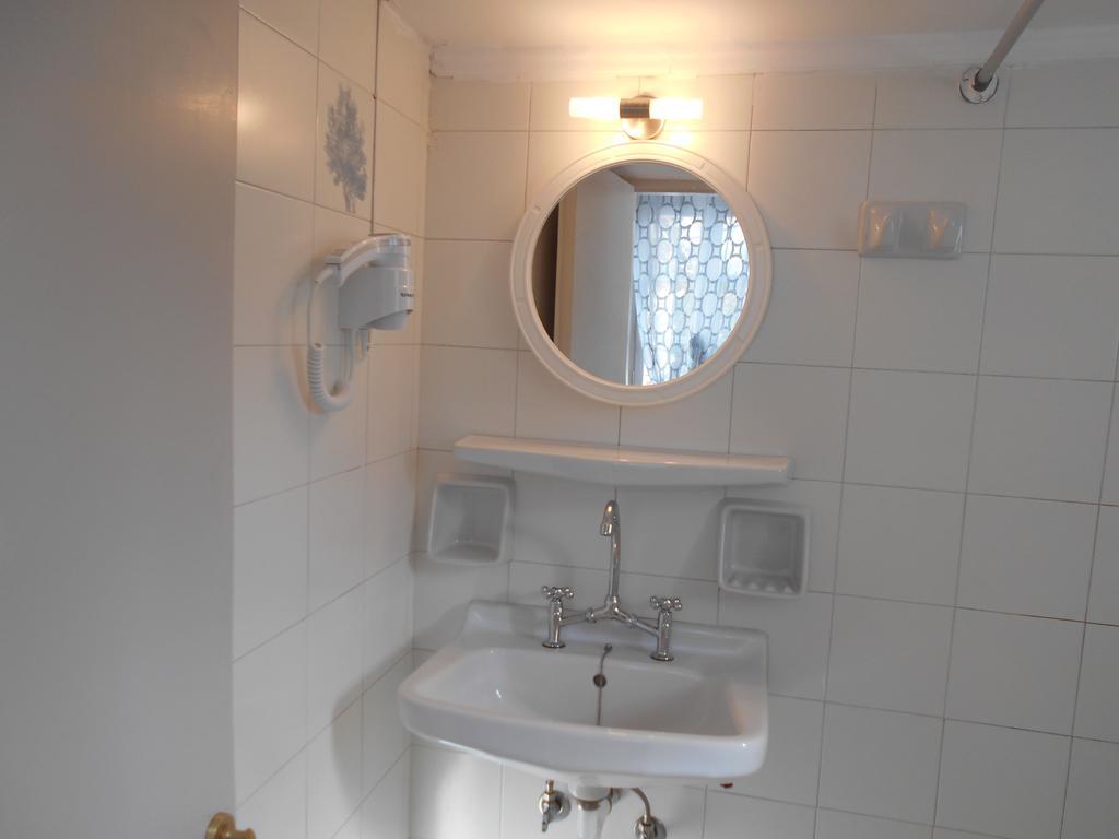 Anastasia Hotel Spétses Buitenkant foto