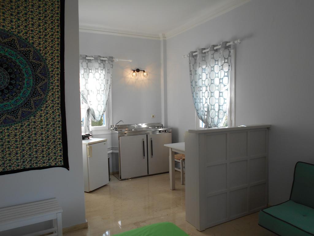 Anastasia Hotel Spétses Buitenkant foto