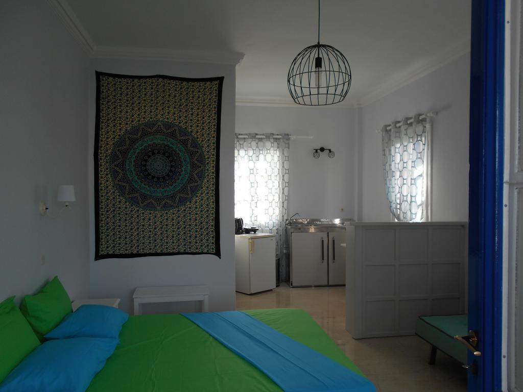 Anastasia Hotel Spétses Buitenkant foto